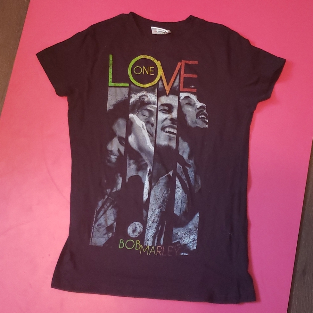 Bob Marley tshirt